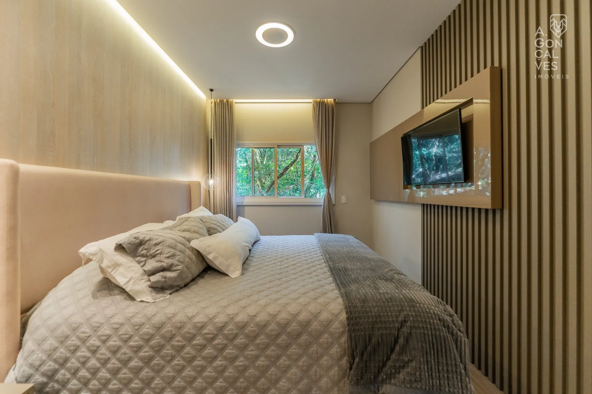 3-bedroom apartment with a dishwasher in Curitiba — photo 26