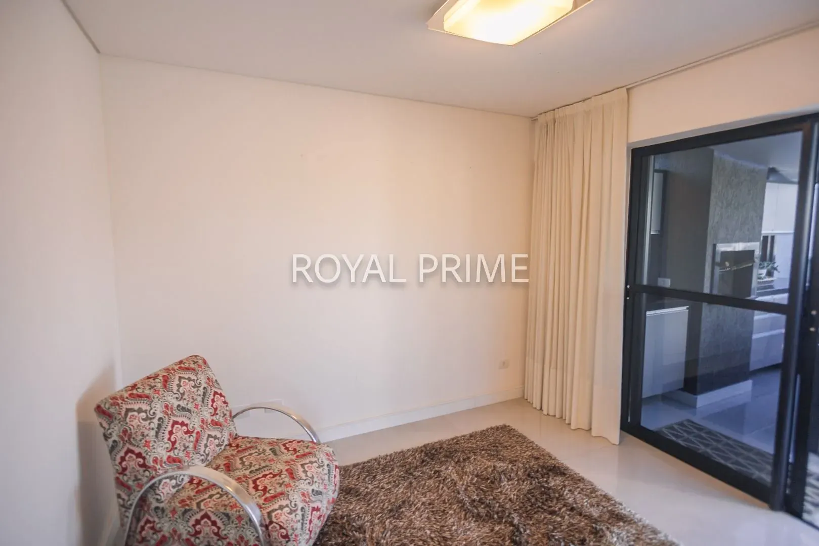 133 m² apartment with 2 en-suite bedrooms and private BBQ — photo 26