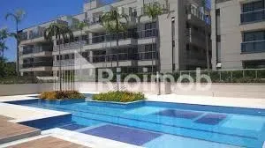 Penthouse with 4 bedrooms and 3 bathrooms — photo 4