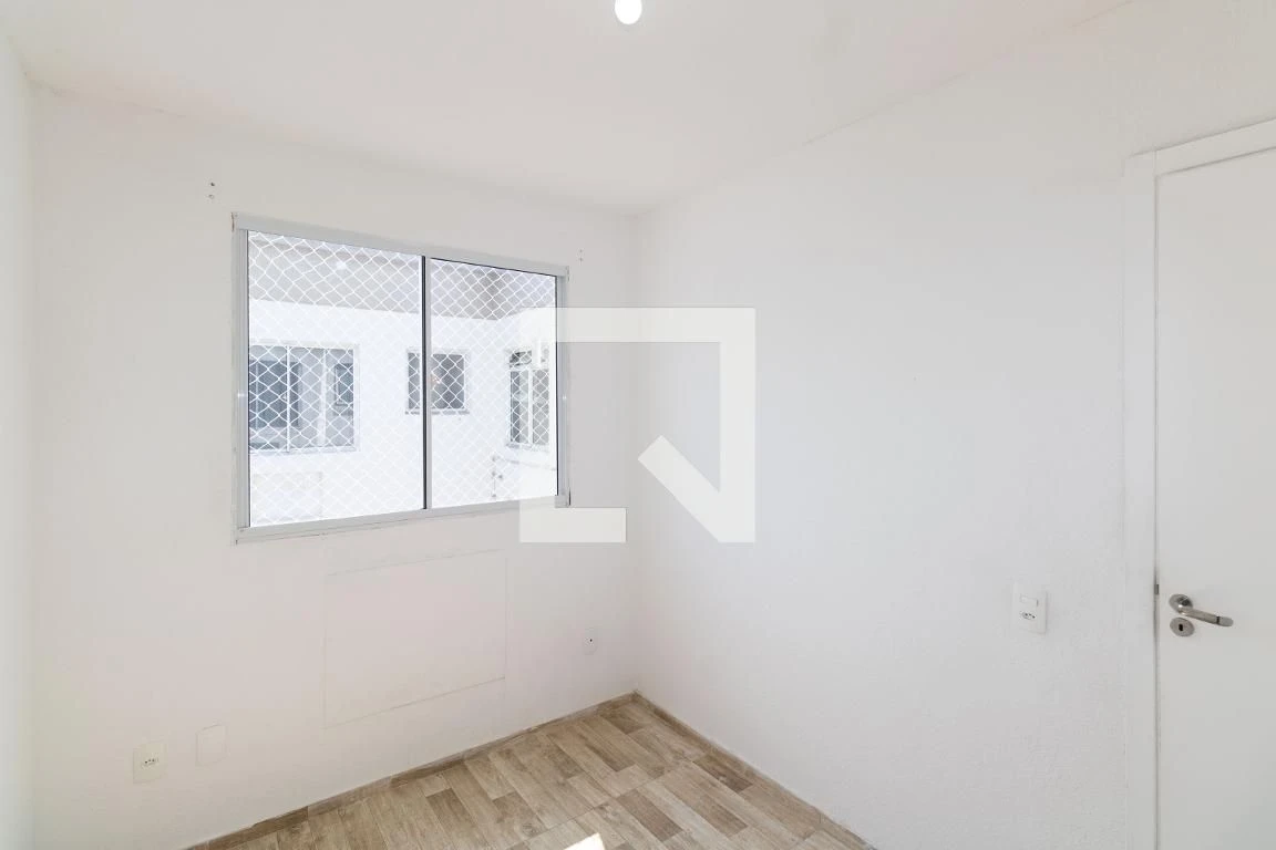 Unfurnished 2-bedroom apartment with 1 bath and parking — photo 31