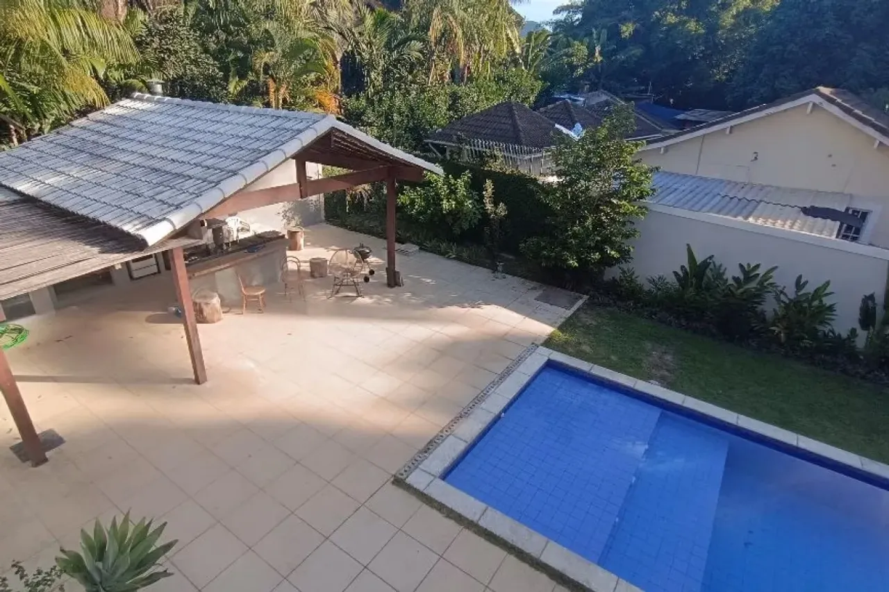 Casa mobiliada com 4 quartos e 5 banheiros, 220 m² — photo 15