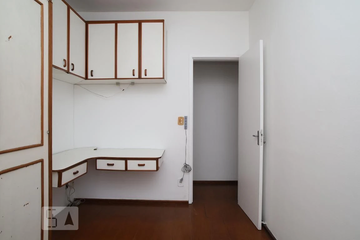 Home office in a 2-bedroom apartment, 60 m² — photo 10