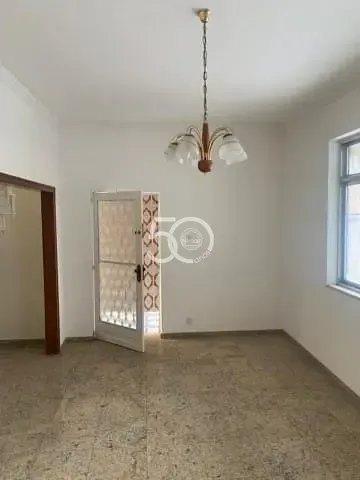 Casa com 5 quartos e cozinha fechada — photo 13