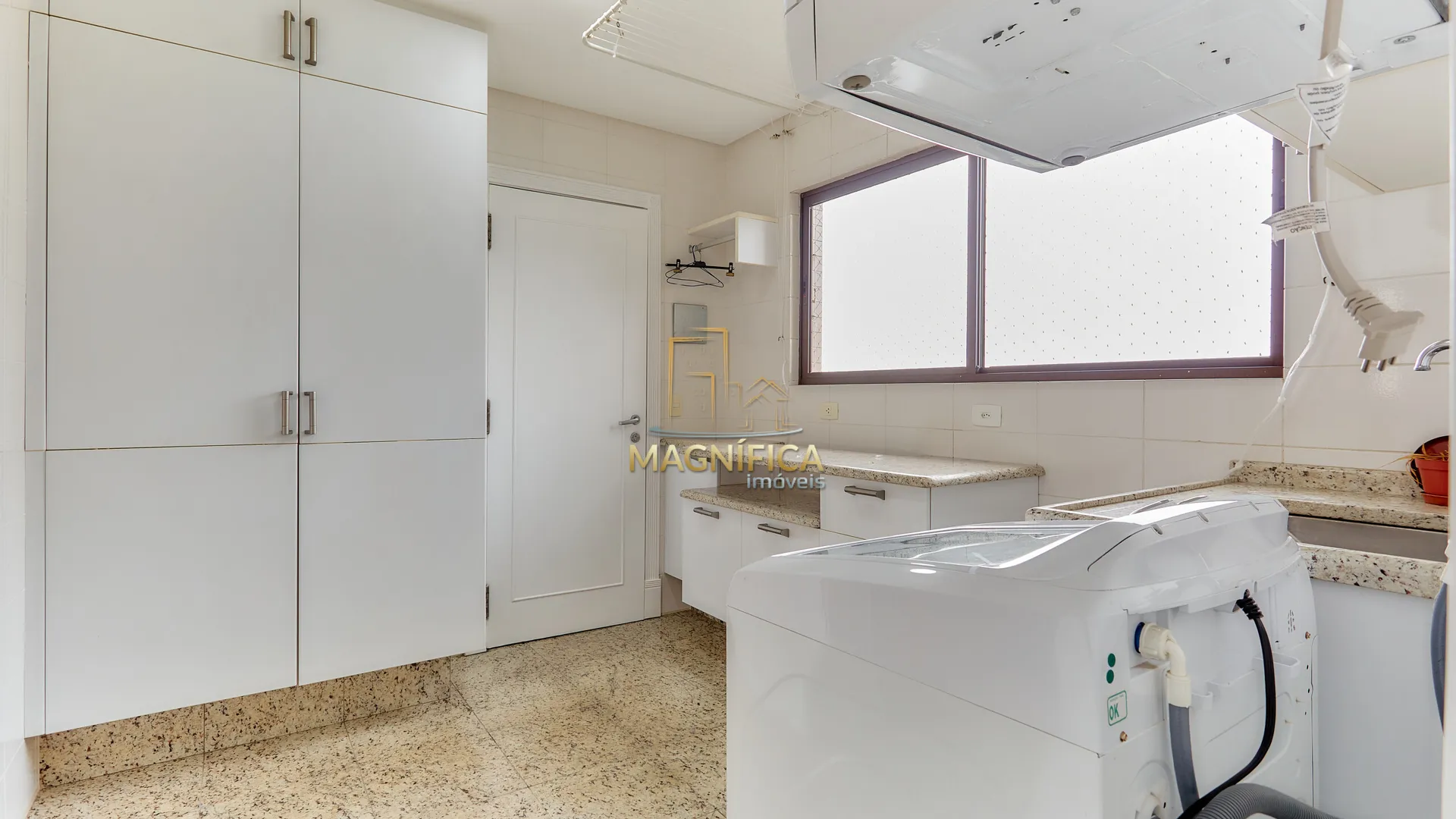 Apartamento de 322 m² con 3 suites y 4 plazas de garaje — photo 21