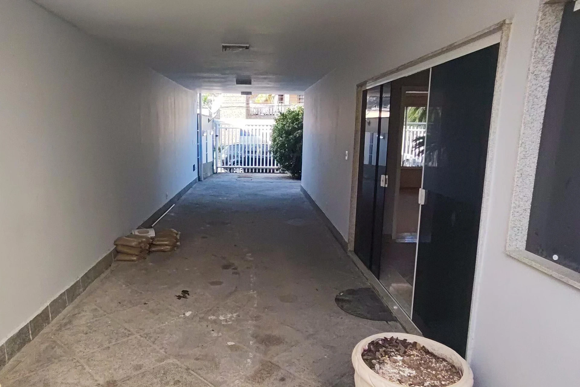 Casa mobiliada em condomínio com 6 suítes e 8 banheiros — photo 18