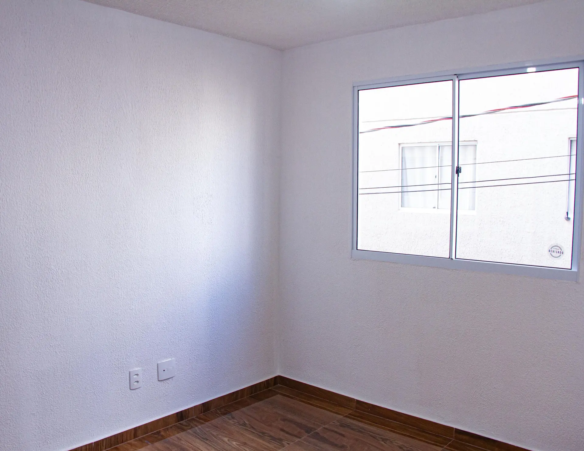 2-bedroom unfurnished apartment with private garden — photo 15
