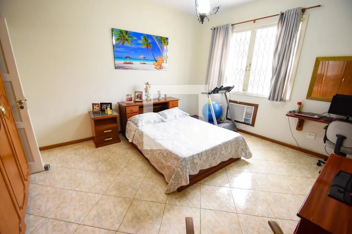 Casa mobiliada com 6 quartos e 3 suítes com jardim e BBQ — photo 47