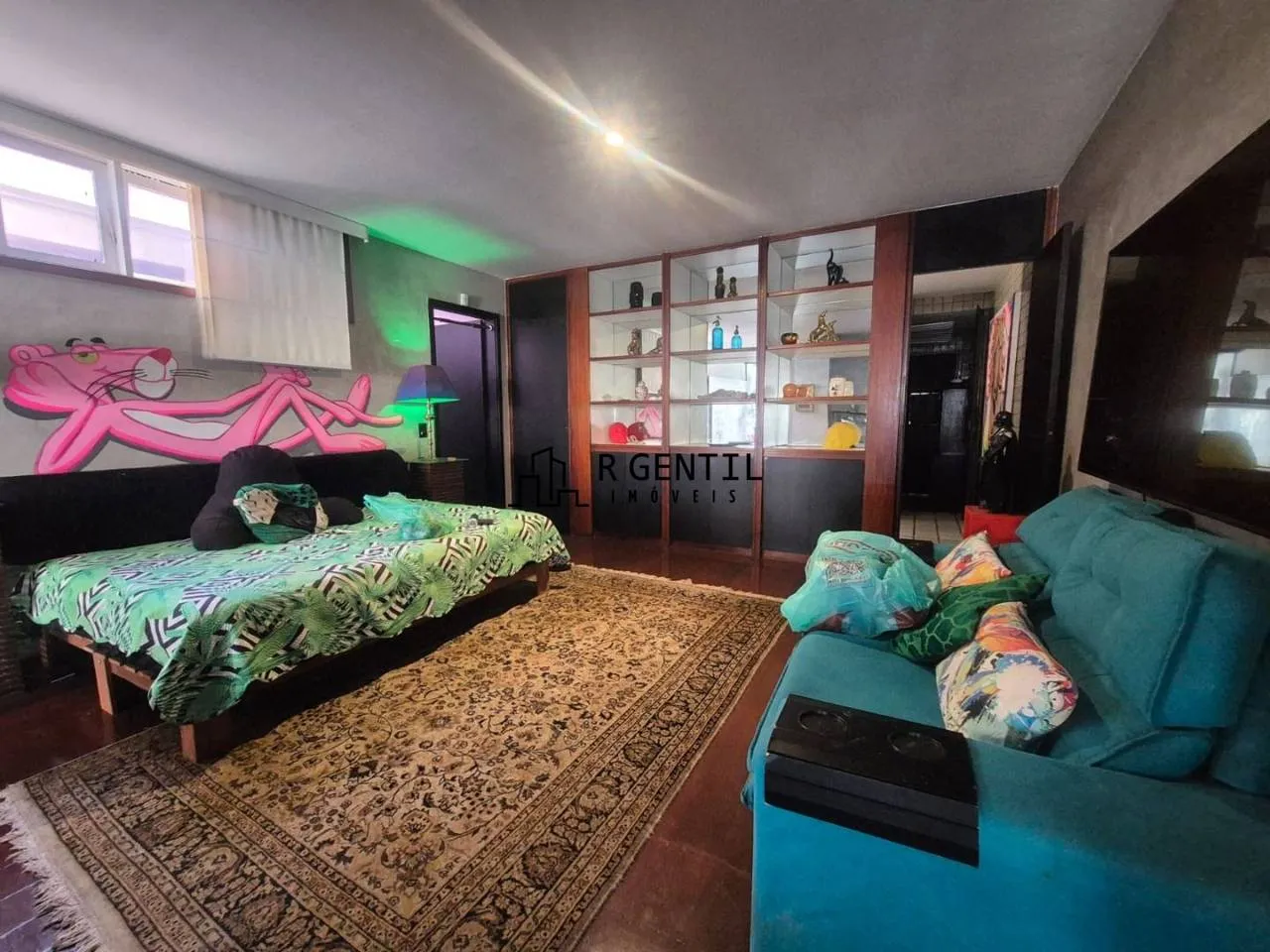 Unfurnished apartment with 3 bedrooms and a balcony — photo 10