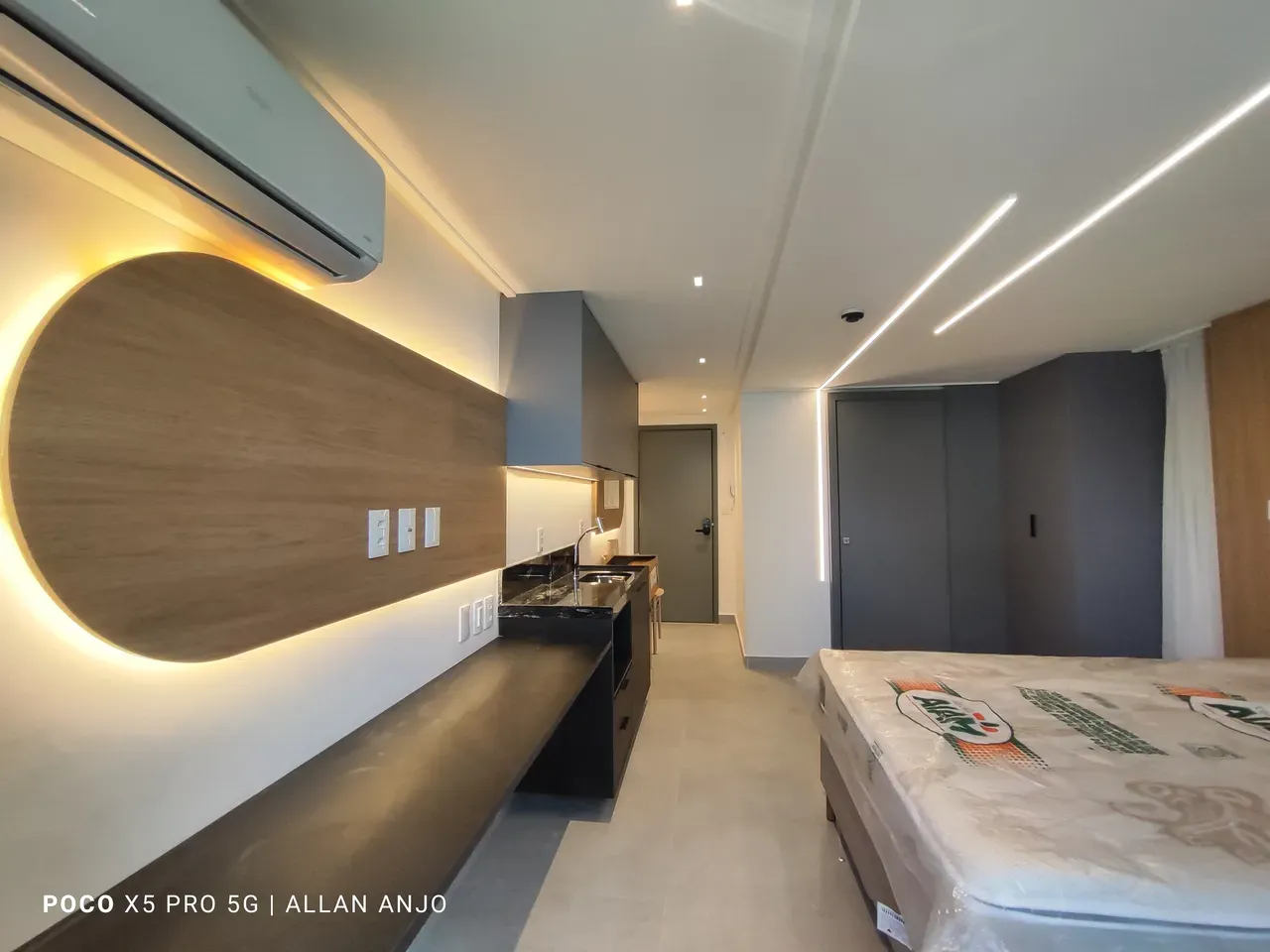 Apartamento térreo não; 3º andar com 1 quarto e suíte