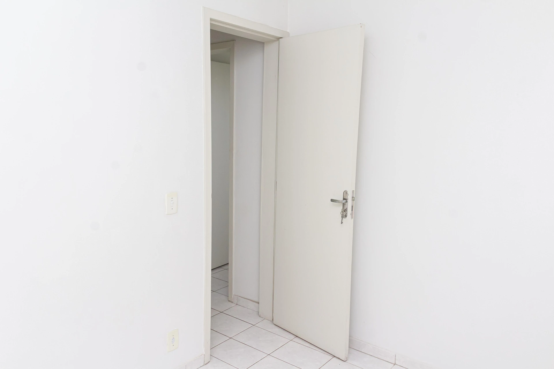 Rental apartment with 2 bedrooms and 1 parking space — photo 4