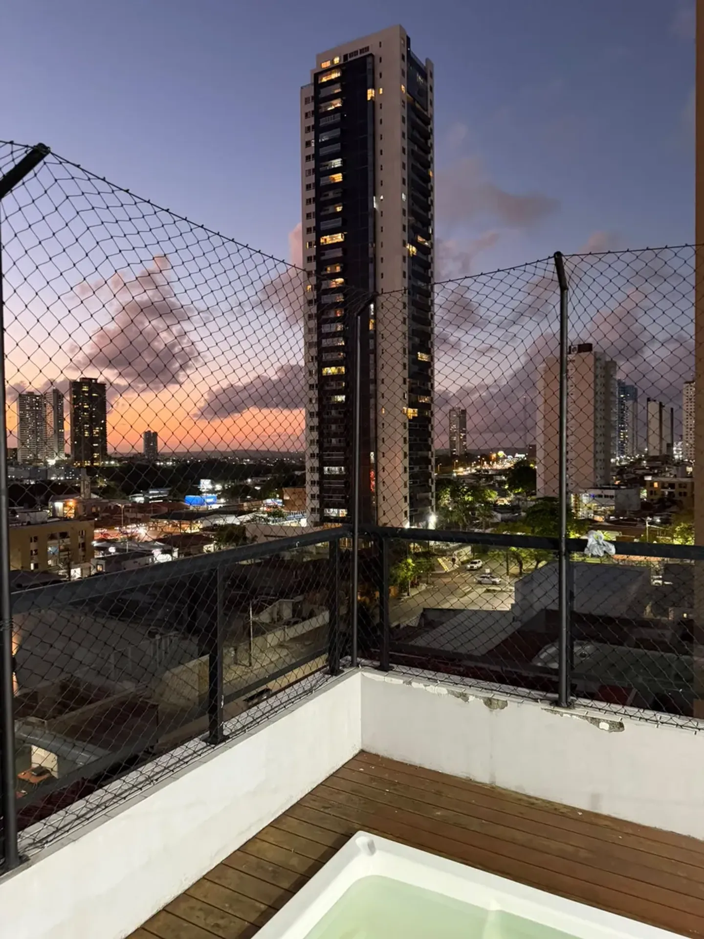 Apartment on the 5th floor with a washing machine