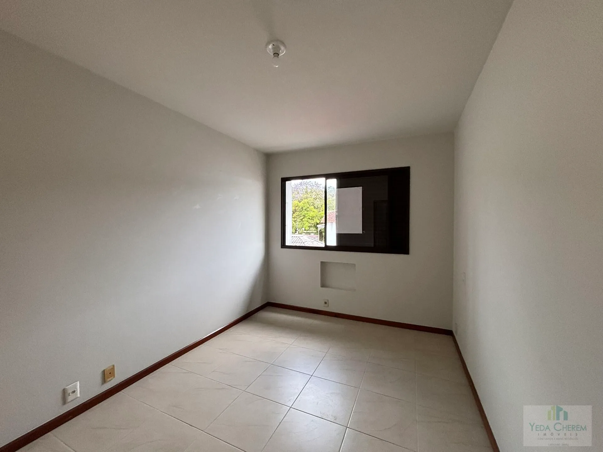 Меблированная квартира 109 м², 3 спальни — photo 29