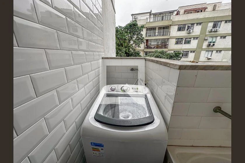 57 m² apartment with 2 bedrooms and a balcony — photo 42