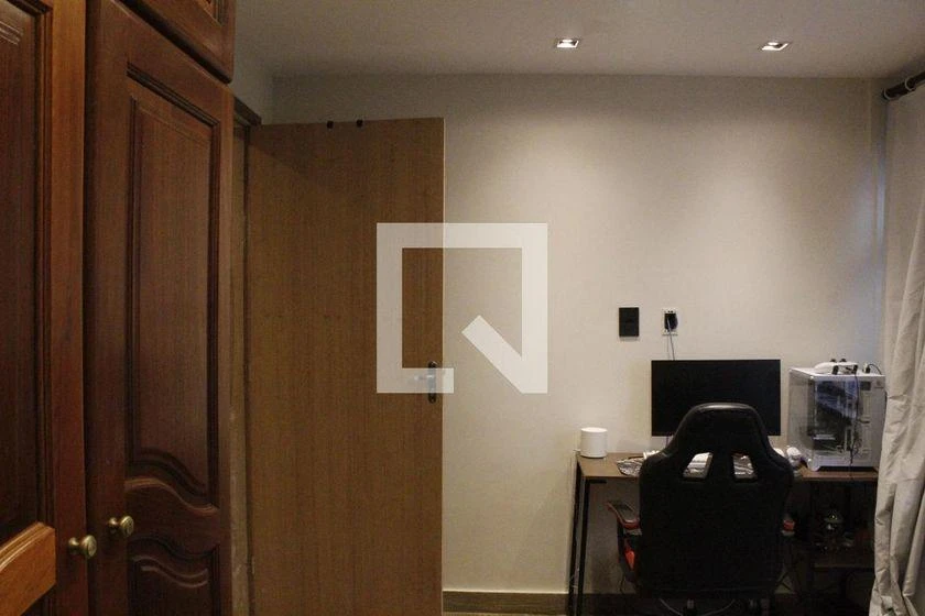 Furnished house, 400 m², with a grill on the balcony — photo 22
