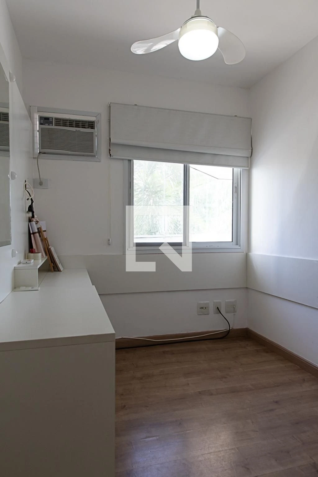 Apartment with 3 bedrooms, balcony and private BBQ — photo 36