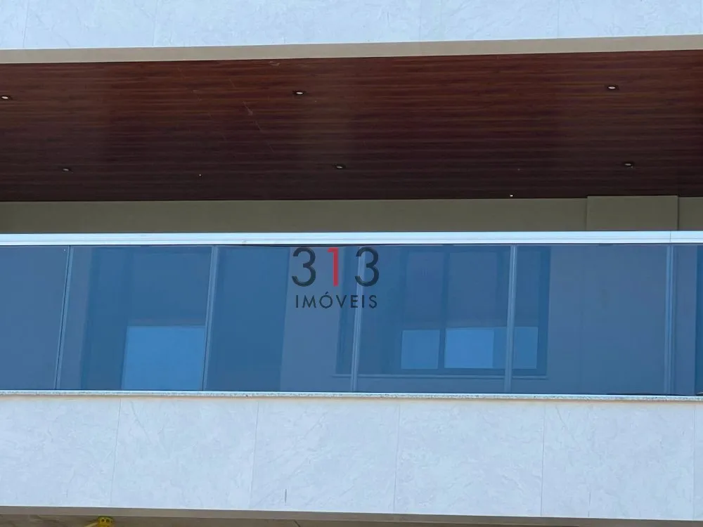Furnished apartment with enclosed balcony and 106 m² — photo 16