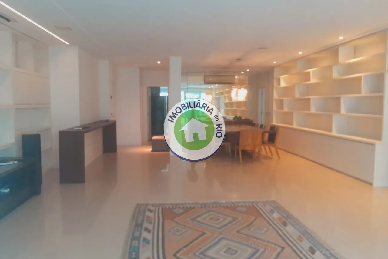 Apartment with 4 suites and a glass-enclosed balcony — photo 7