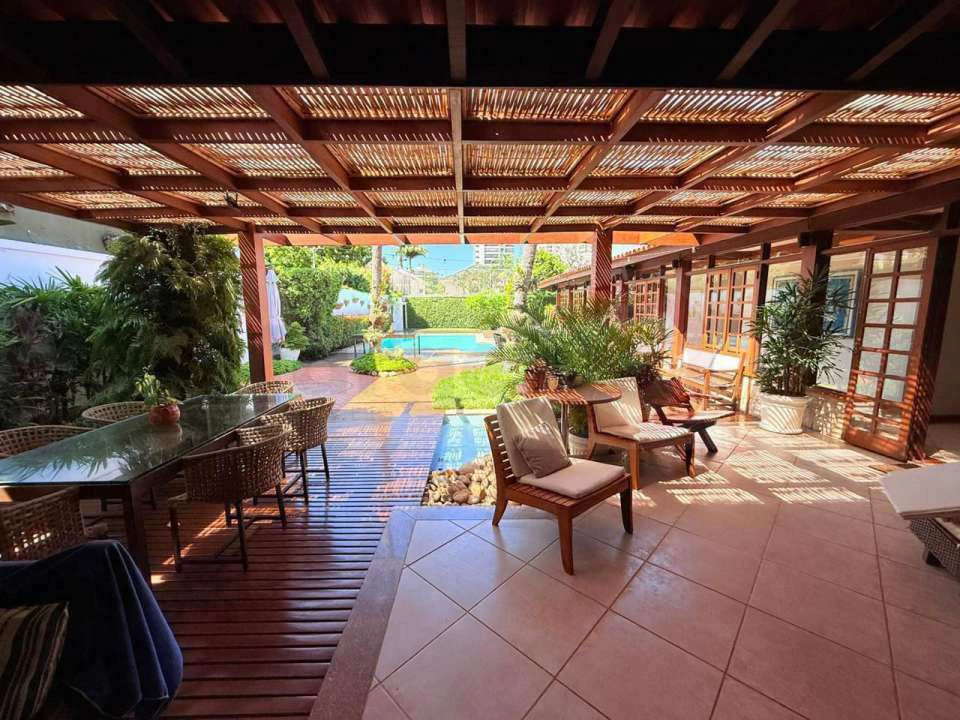 Furnished house with 5 en-suite bedrooms and 8 parking — photo 22