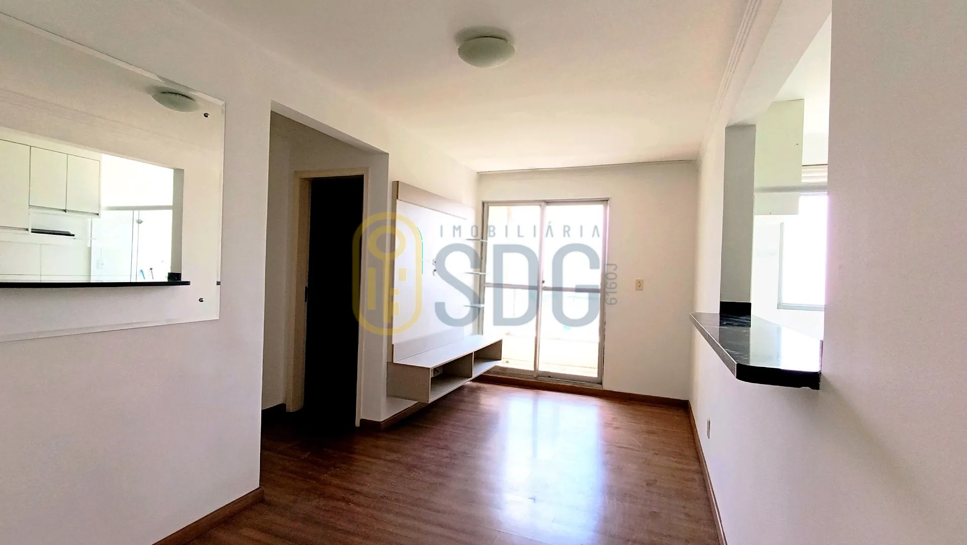 Apartamento amueblado con 2 dormitorios y cocina abierta — photo 21