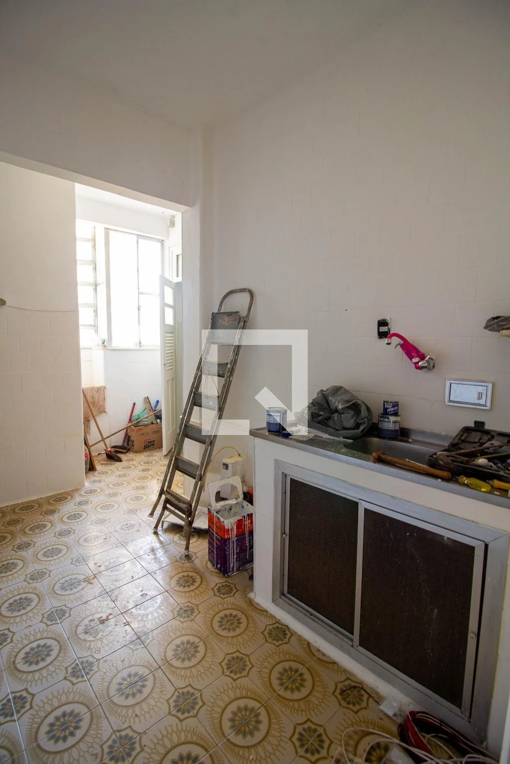 Unfurnished 2-bedroom apartment with air conditioning — photo 17