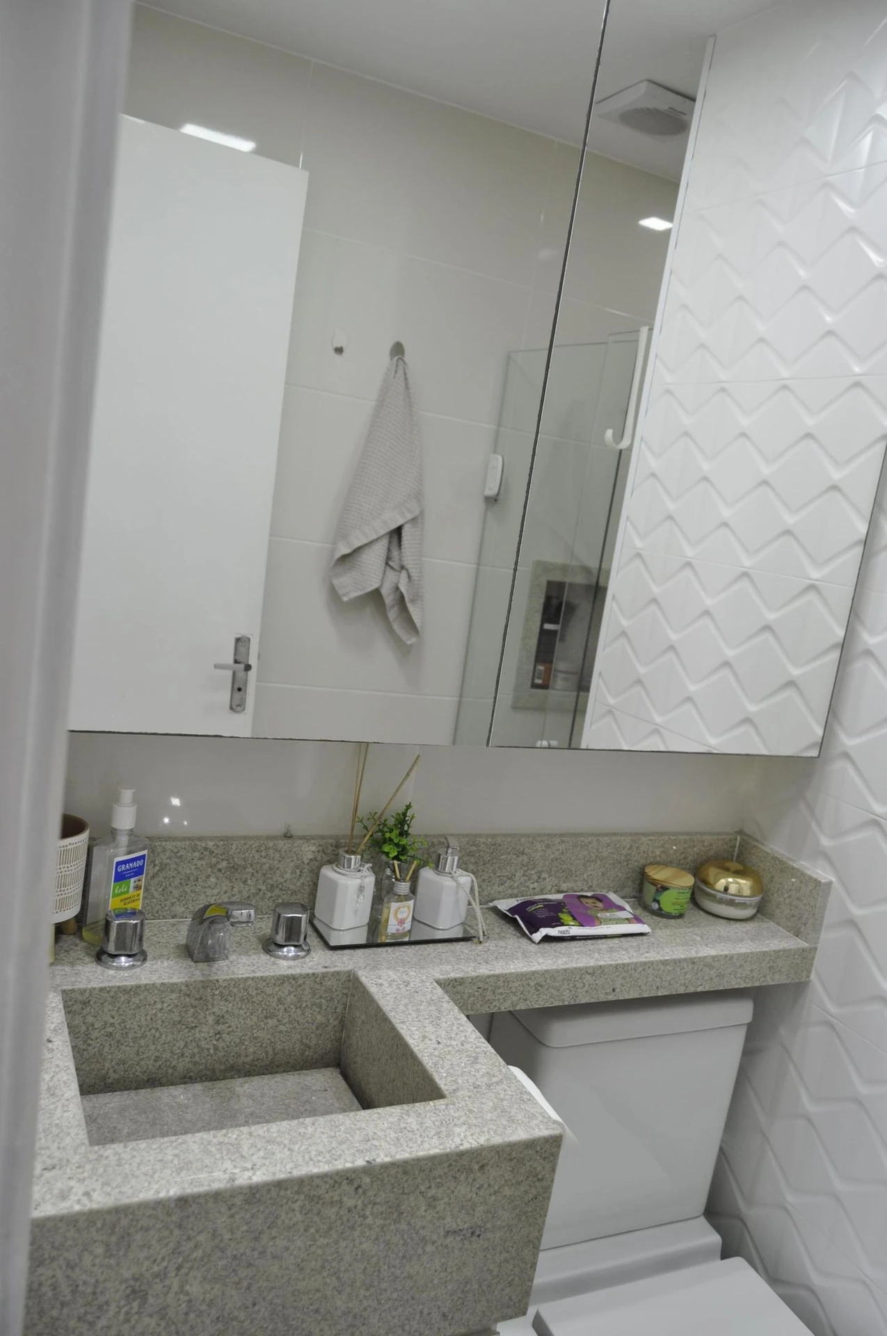 Furnished apartment, 79 m², with a washing machine — photo 27