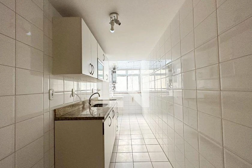Квартира 87 м² з видом на гори та робочим місцем — photo 22