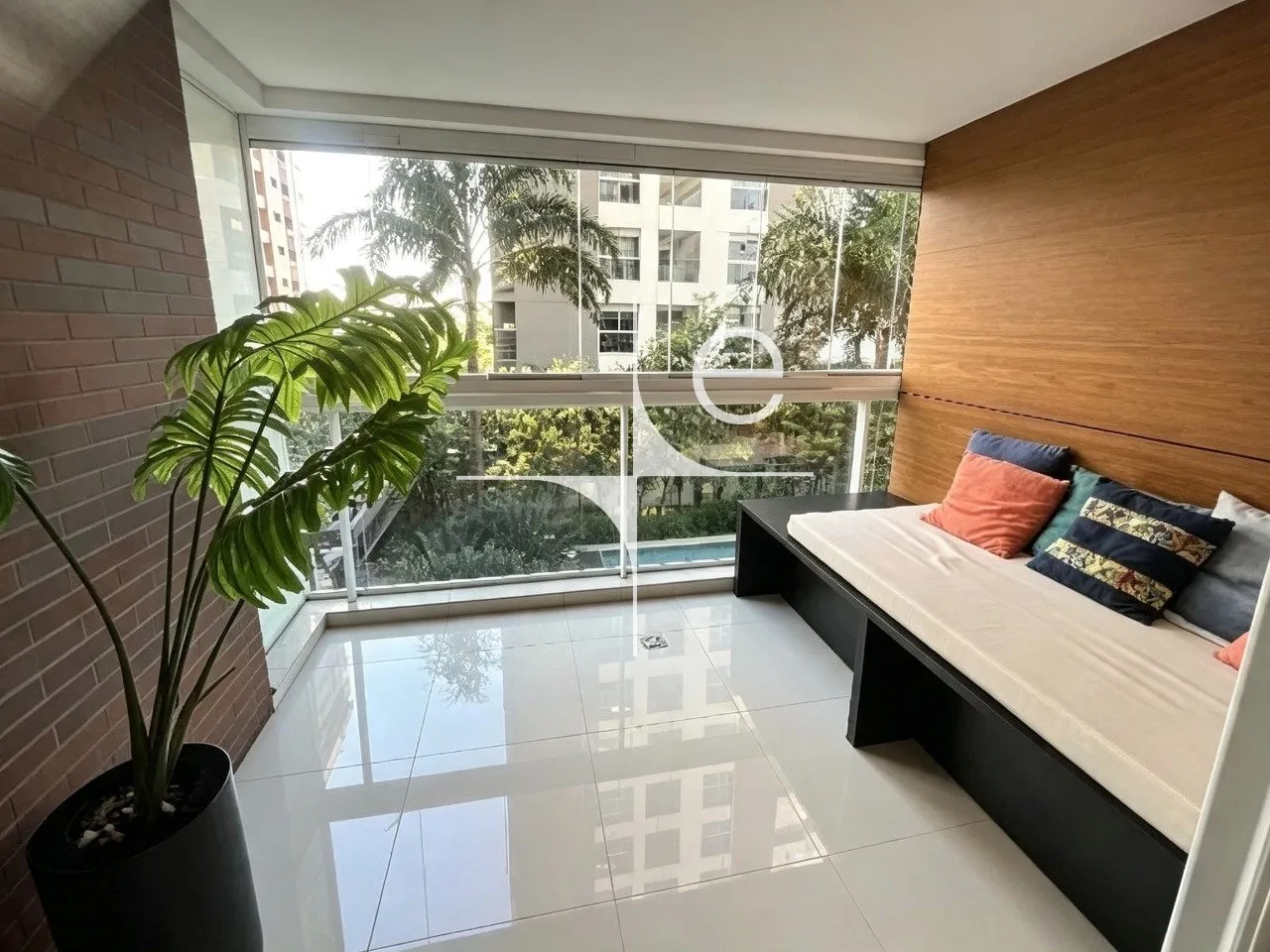 2-bedroom apartment with a washing machine — photo 8