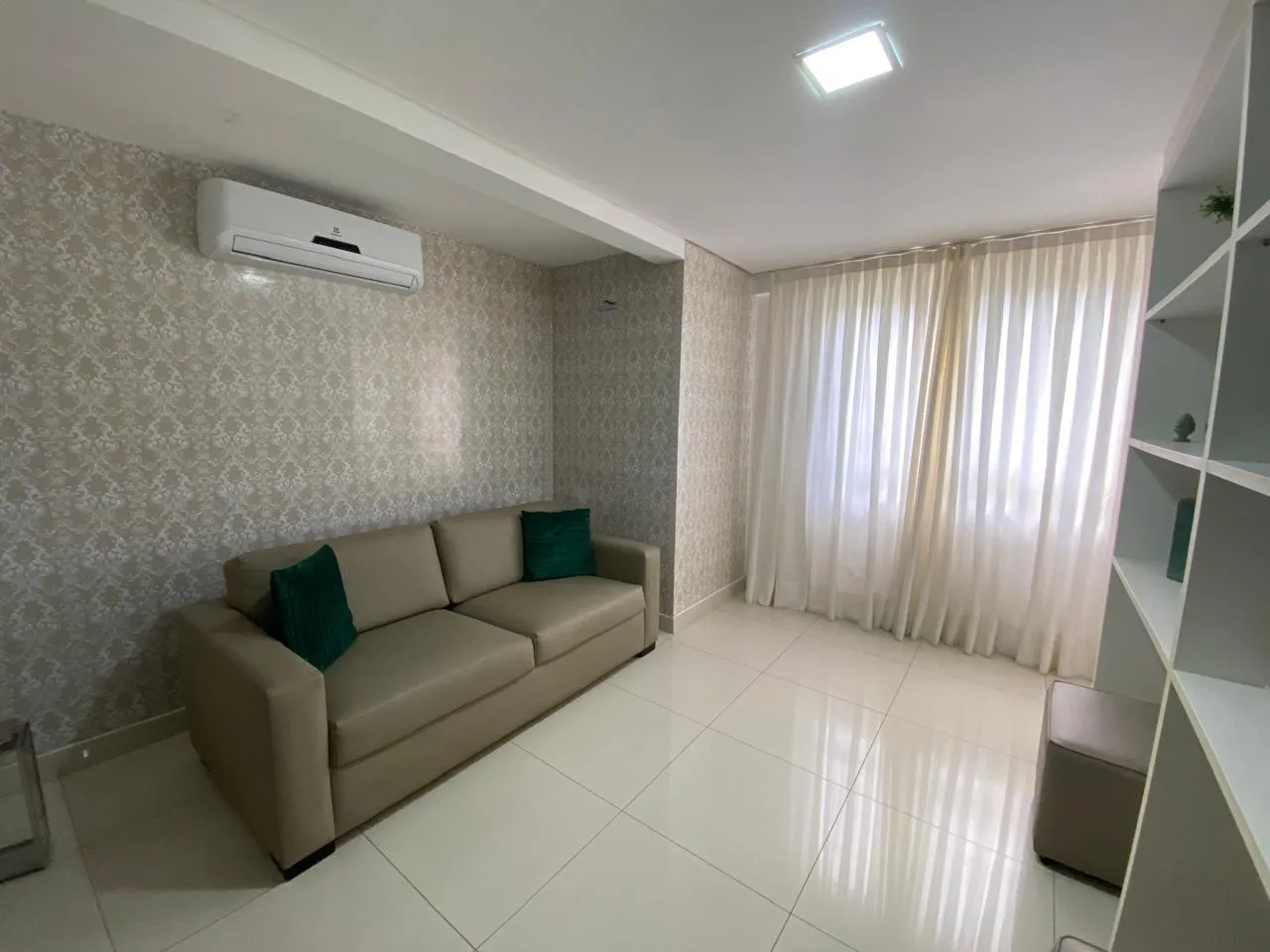 Квартира 91 м² с 3 спальнями и балконом — photo 37