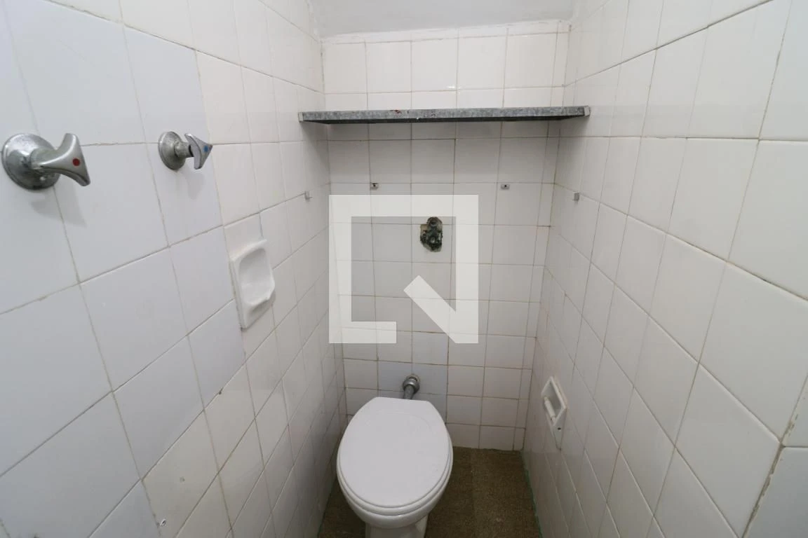 4-bedroom house, 200 m² — photo 48