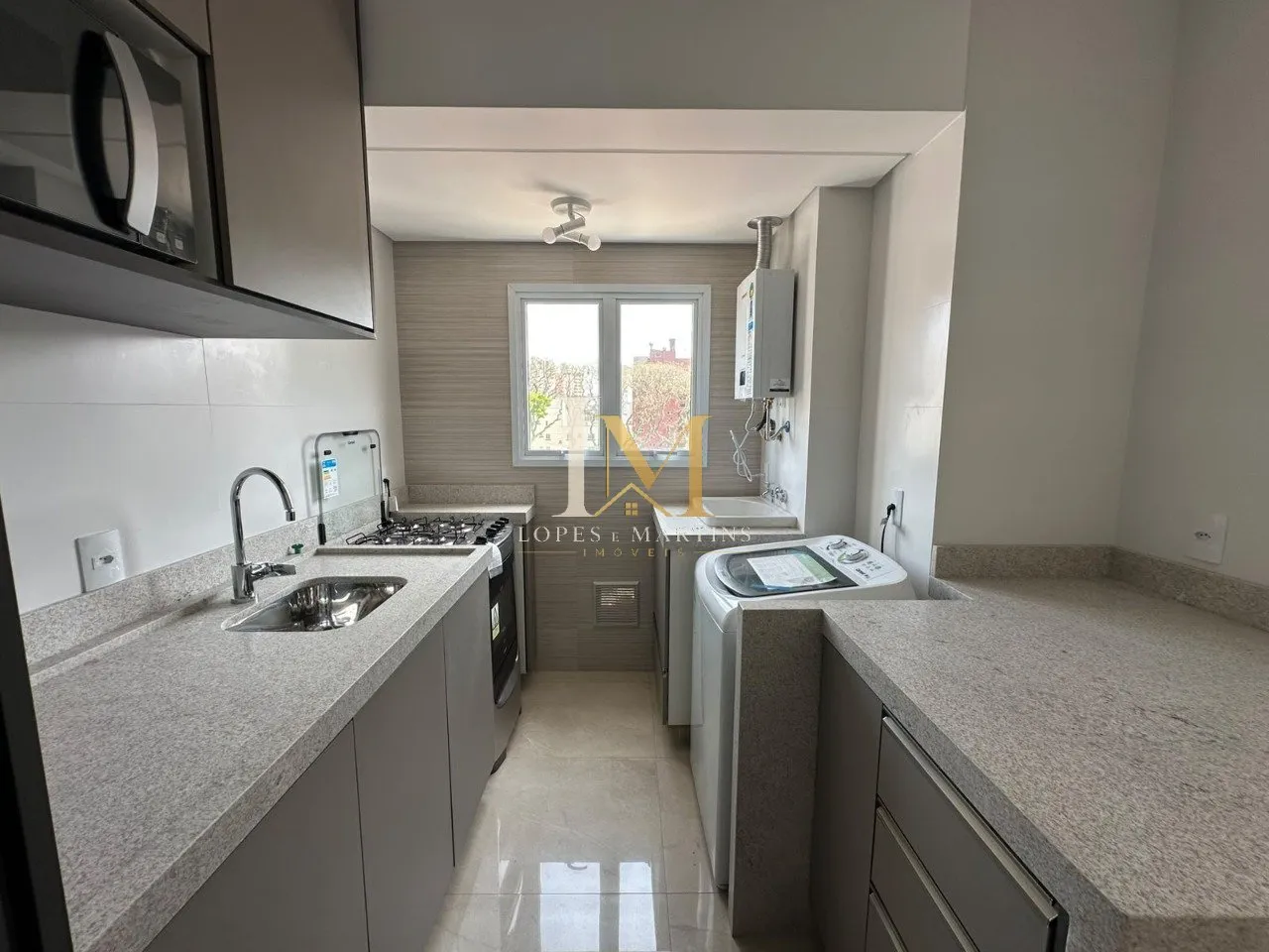 63 m² apartment with a washing machine and a home office — photo 2