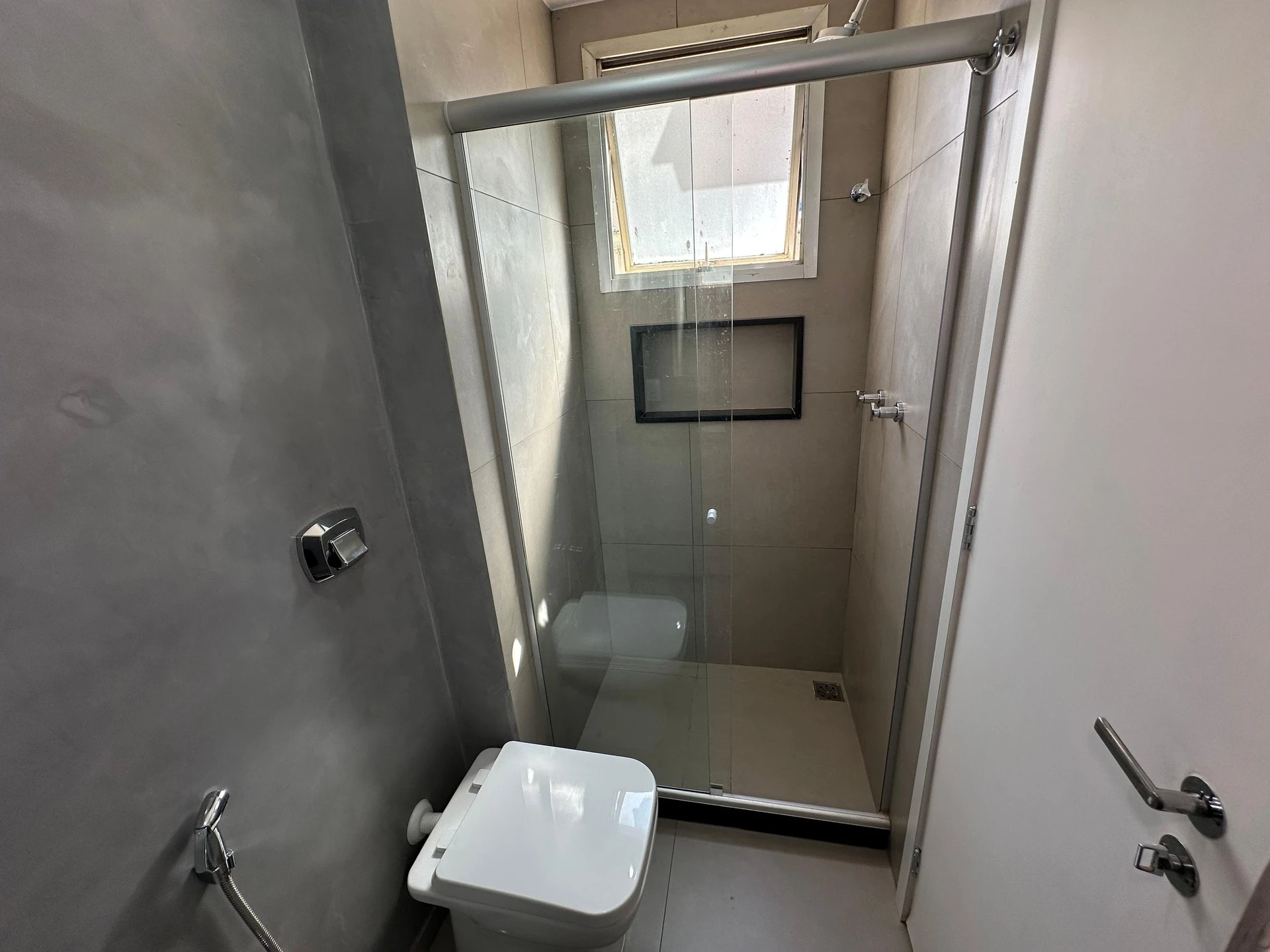 Квартира 82 м² із заскленим балконом та видом на гори — photo 33