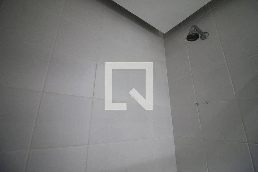 3-bedroom rental apartment with an enclosed balcony — photo 21
