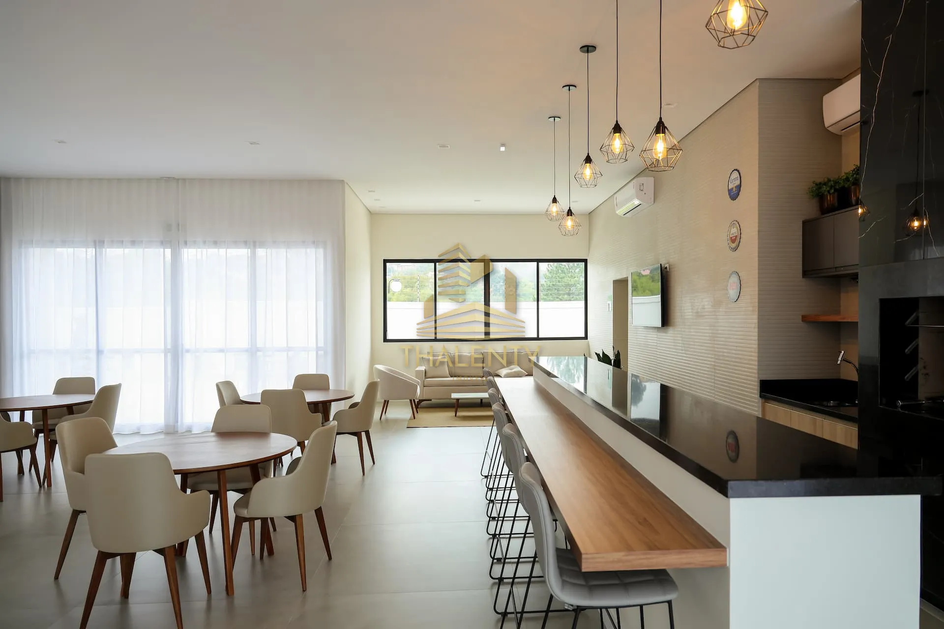 House with 3 en-suite bedrooms, 4 baths, 171 m² — photo 45
