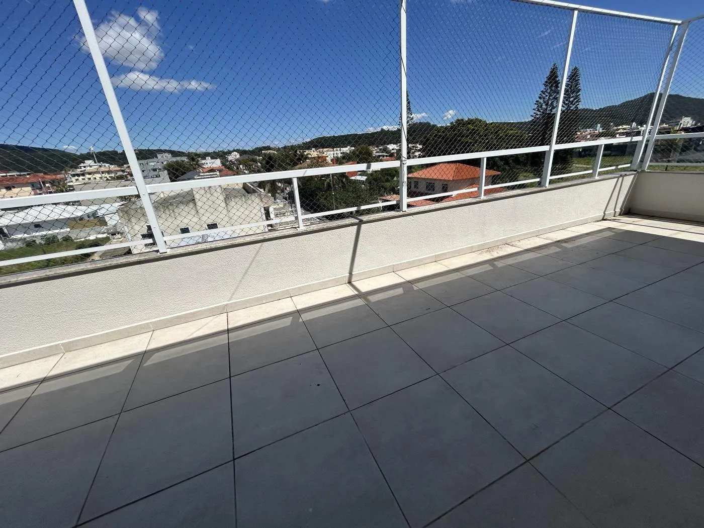 Mountain view in a 3-bedroom apartment, 231 m² — photo 17