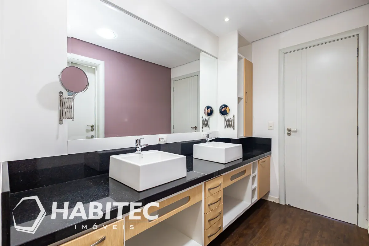 Residential house with 4 bedrooms and an integrated kitchen — photo 31