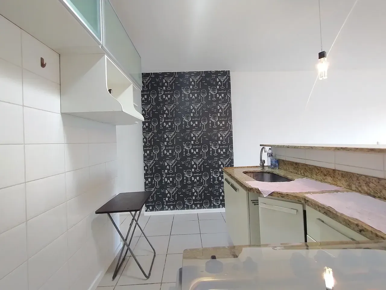 1-bedroom apartment with open-plan gas kitchen — photo 18