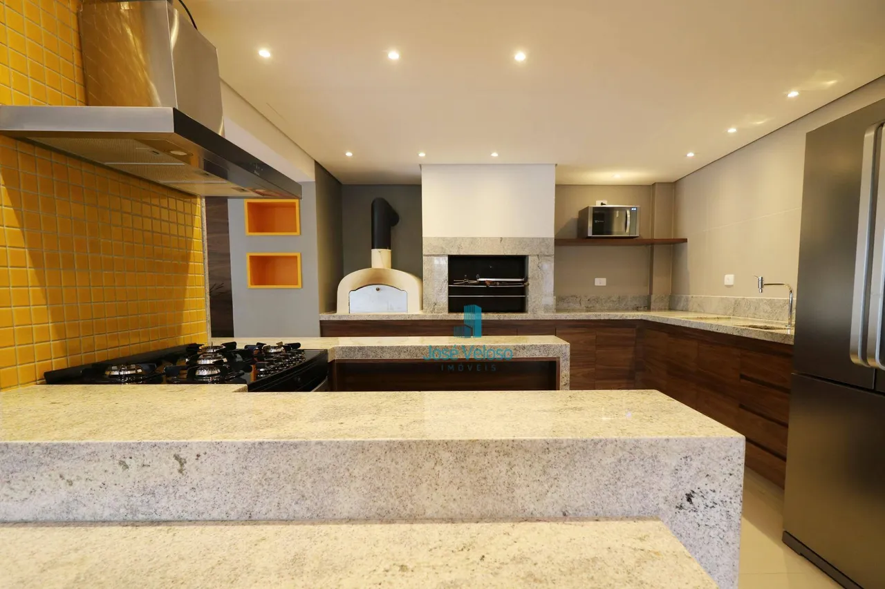 106 m² apartment with 1 bedroom and private BBQ — photo 16