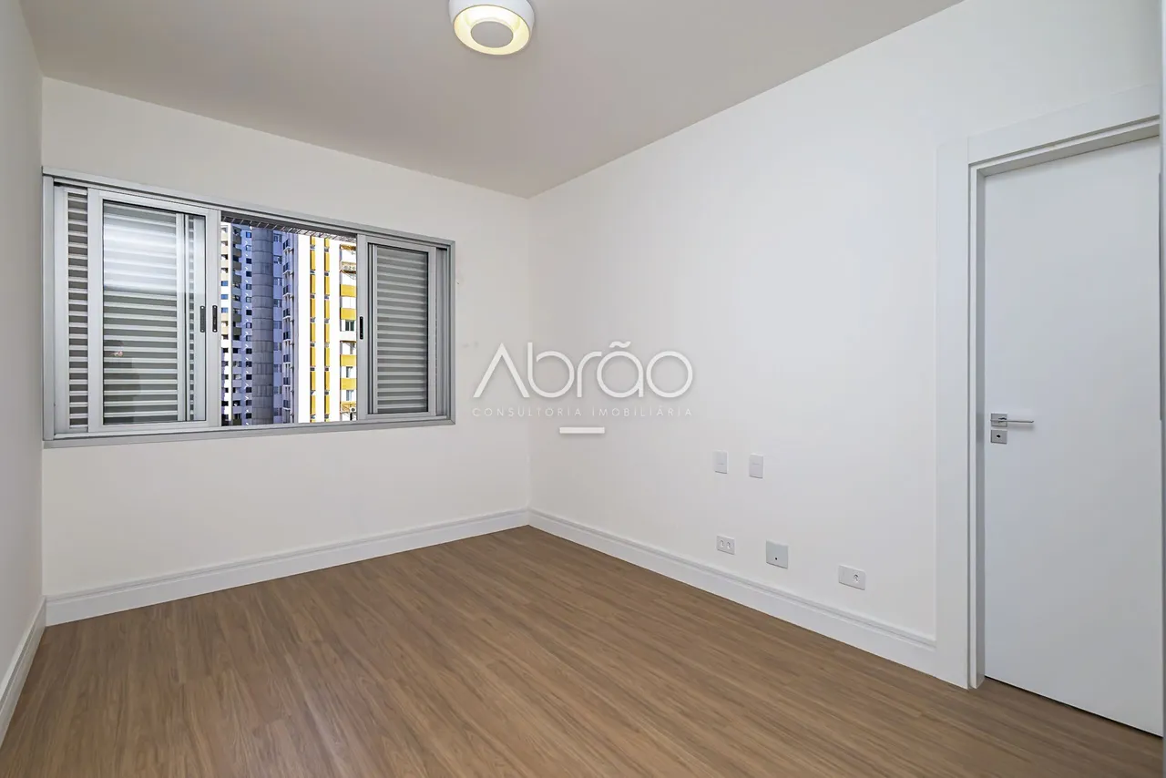 Квартира з 4 спальнями з власною ванною, 505 м² — photo 12
