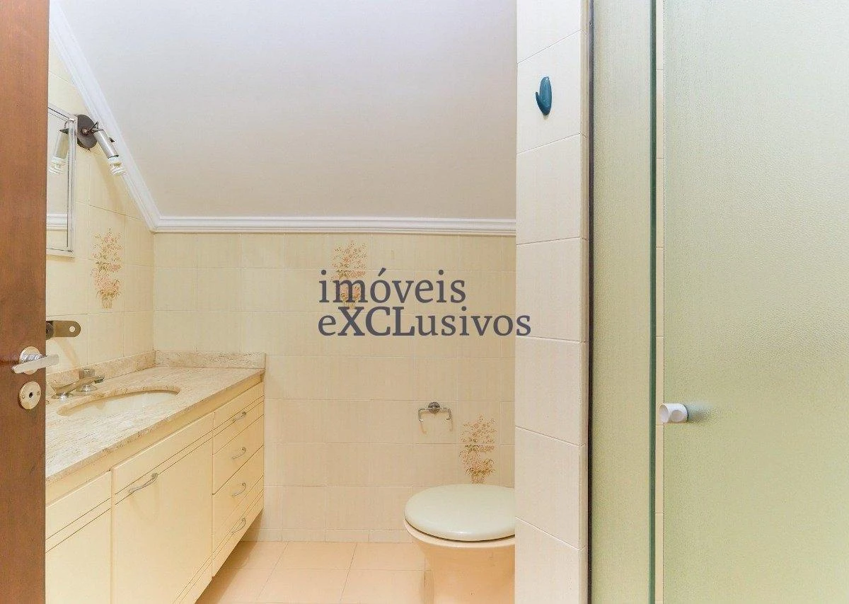 Ванна та 5 спалень: будинок 500 м² — photo 39