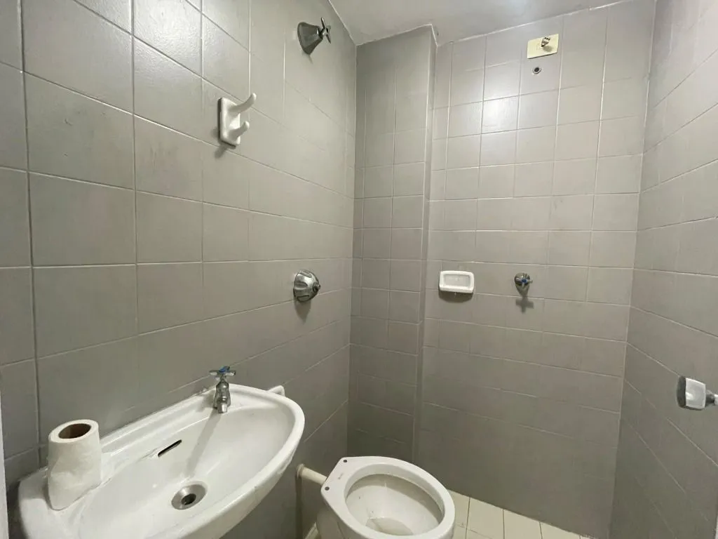 3-bedroom apartment, 1 with its own bathroom, 90 m² — photo 7