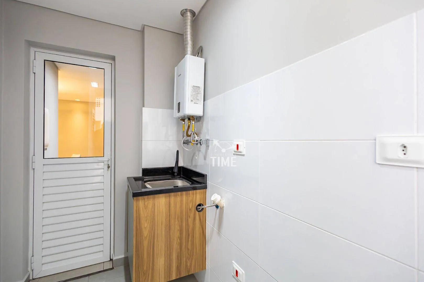 Modern 2-bedroom apartment with en-suite and 98 m² — photo 21