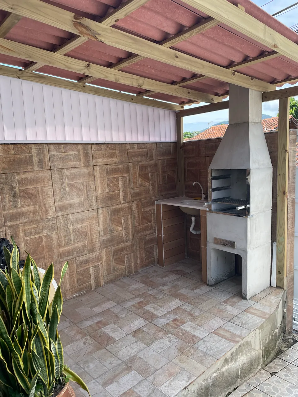 House, 40 m², with a grill on the balcony