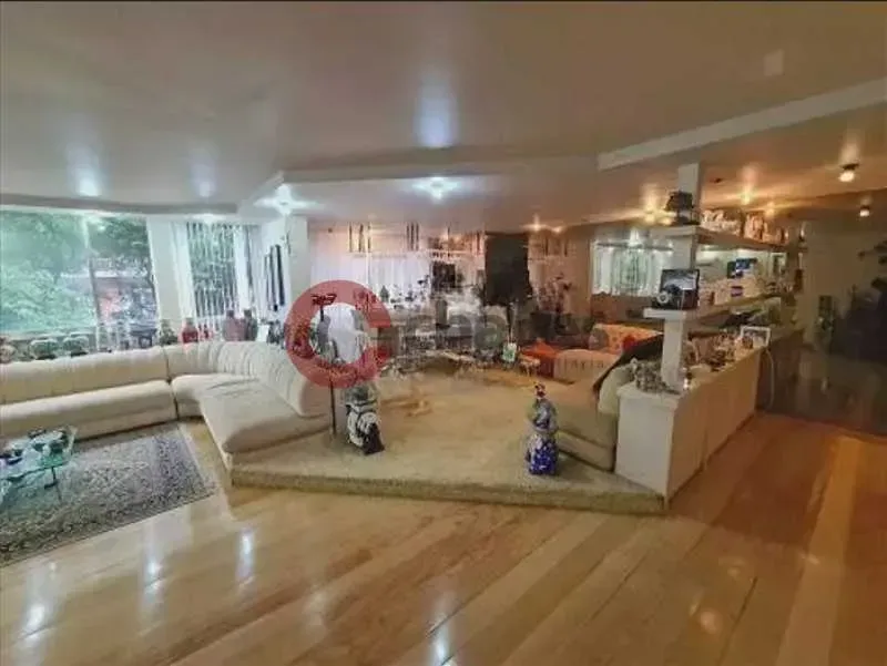 Furnished 298 m² apartment with 4 bedrooms and 4 parking — photo 12