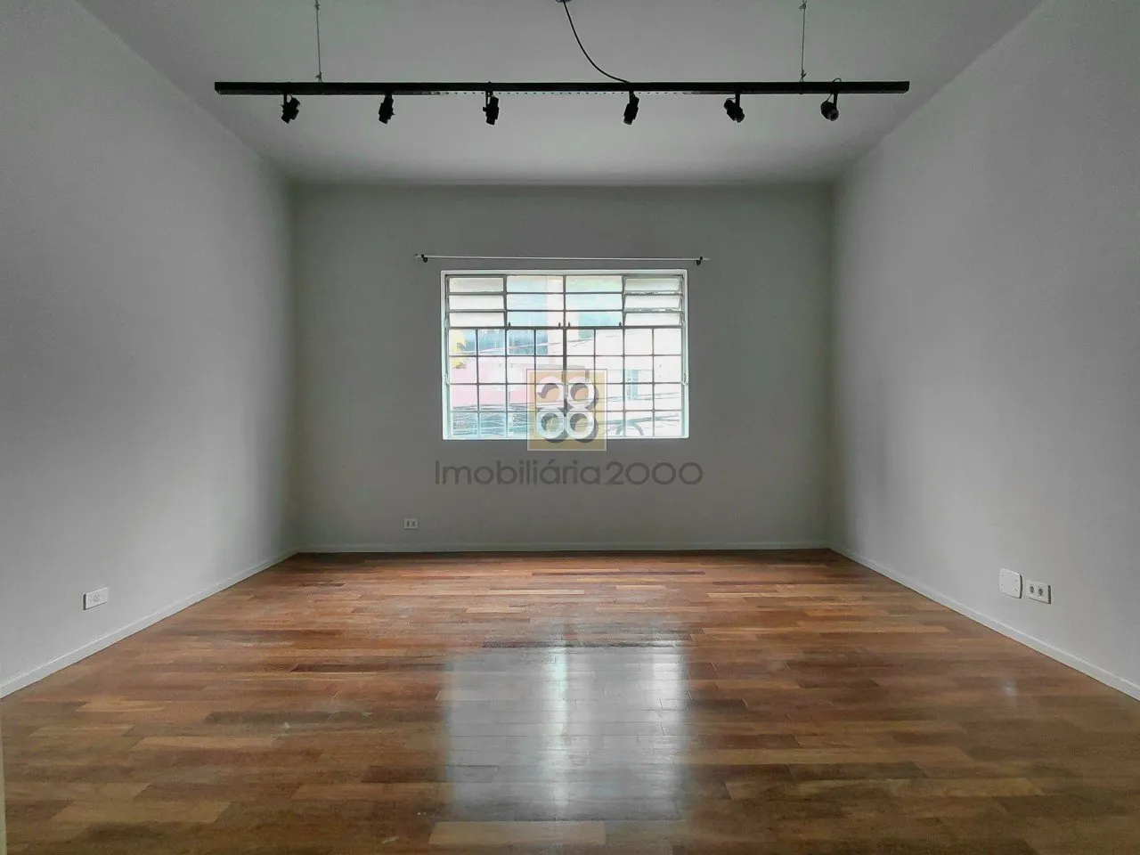 Apartment, 90 m², with wood or laminate floors — photo 13