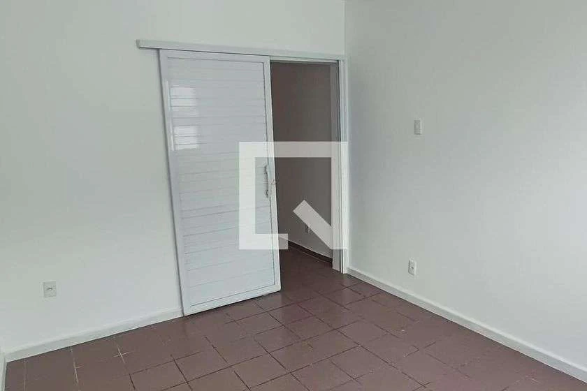 Unfurnished 1-bedroom house with open-plan kitchen, 28 m² — photo 5