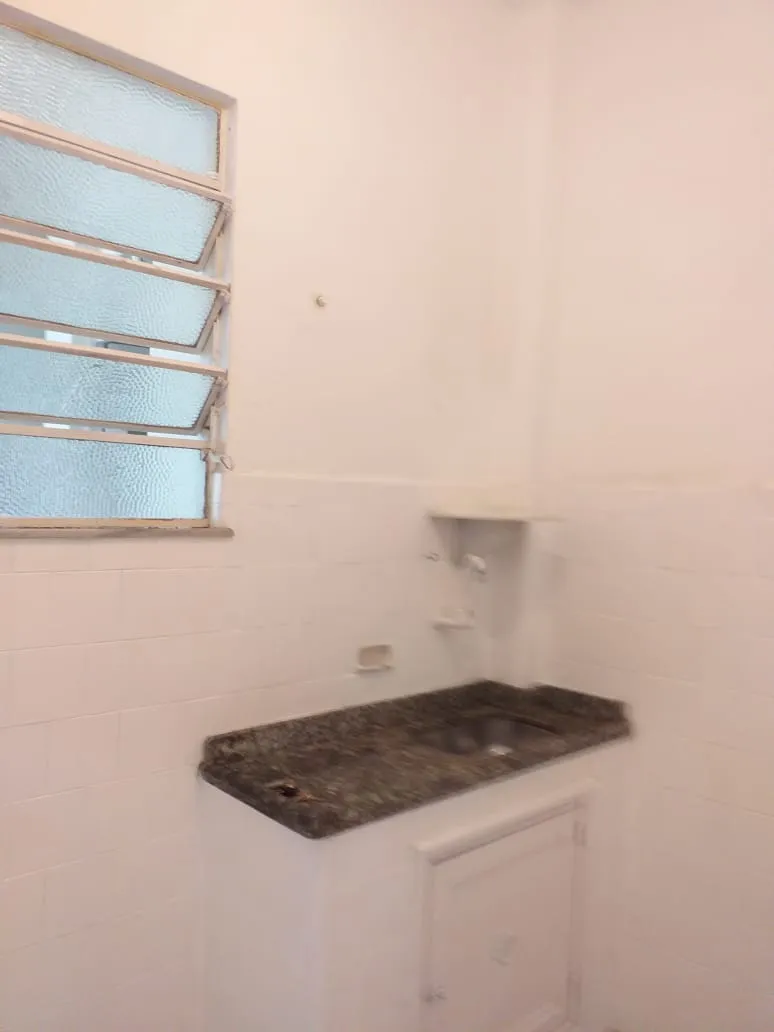 One-bedroom apartment with a mountain view — photo 13
