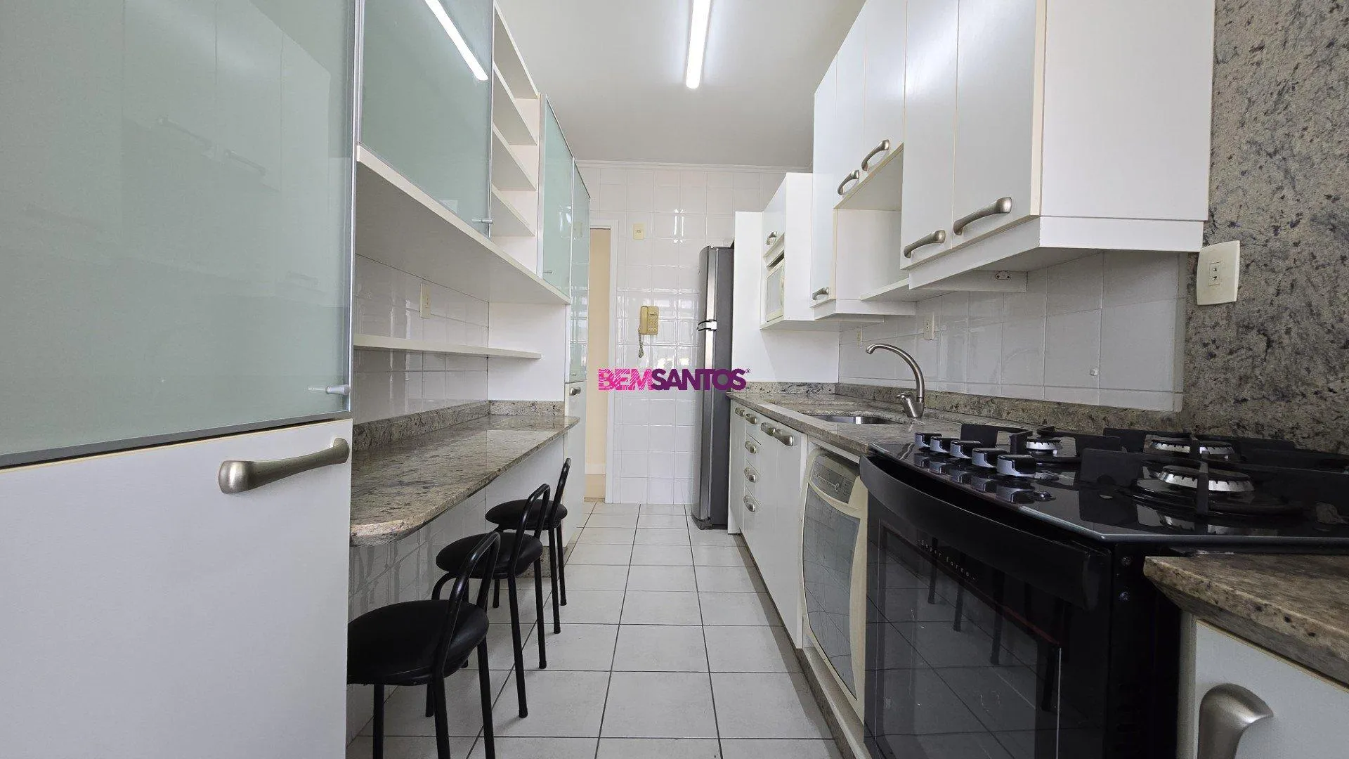 3-bedroom apartment with a water view in Florianópolis — photo 8