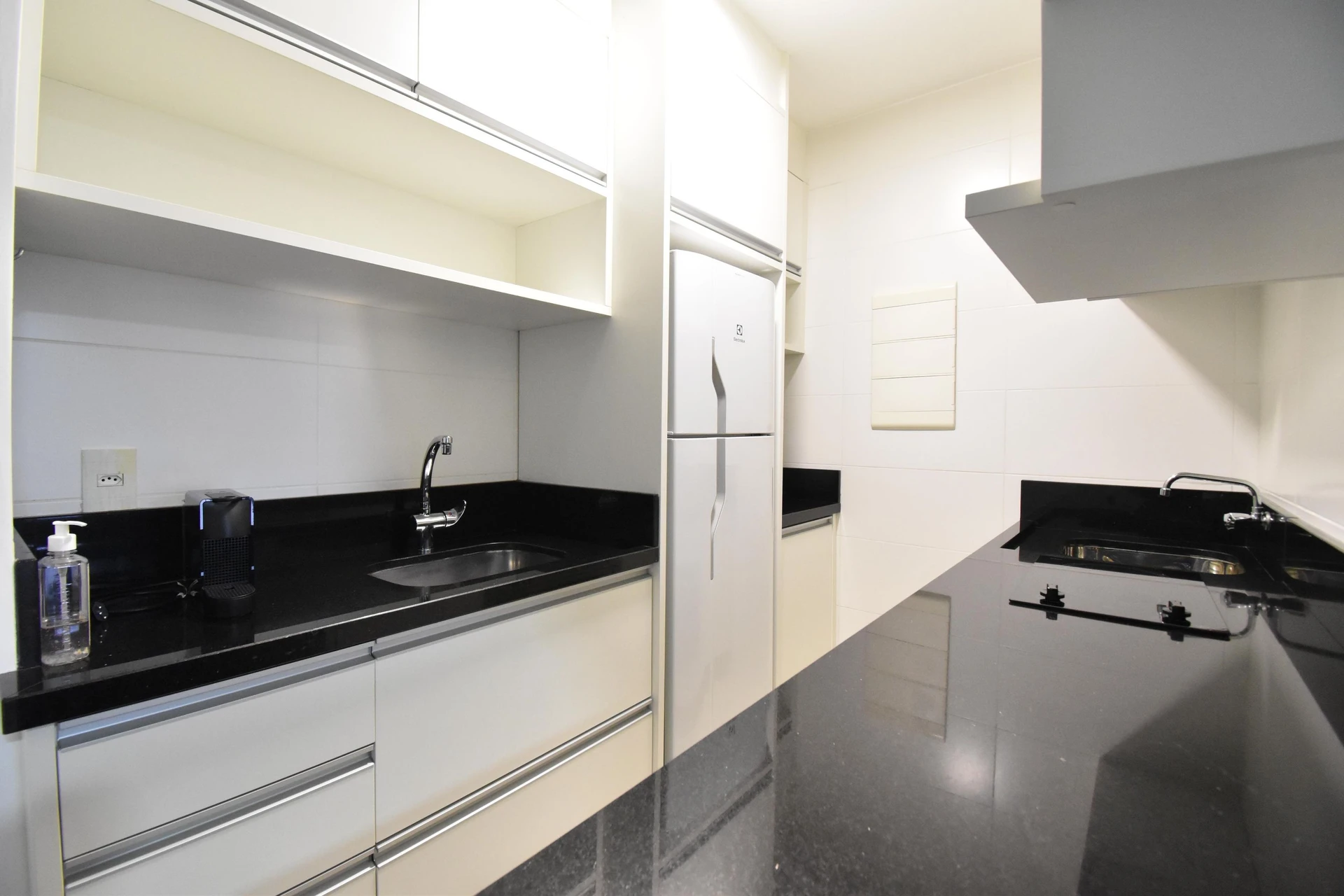 Меблированная студия 35 м² — photo 31
