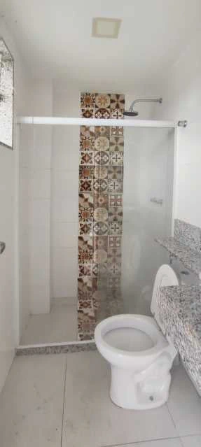 Duplex top-floor home with 3 bedrooms and 1 suite — photo 5
