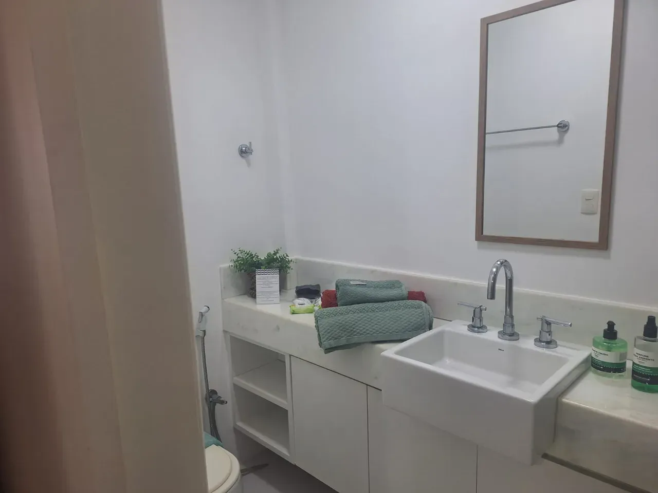 Furnished studio with 25 m², 1 bedroom and 1 bathroom — photo 11